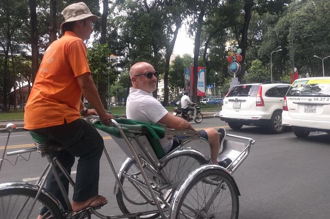 One hour cyclo tour around Saigon - A one-hour cyclo tour that actually fits your schedule
