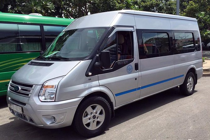 Private Departure Transfer: Ho Chi Minh City Hotels to Tan Son Nhat Airport - Dropping off at Tan Son Nhat: arrive early, then move with purpose