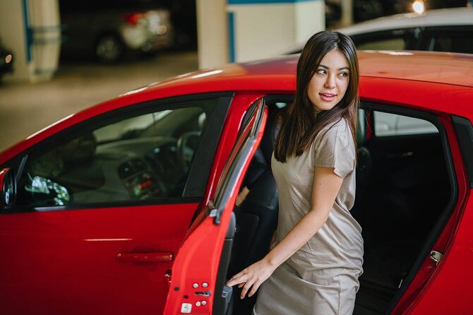 Private Departure Transfer: Ho Chi Minh City Hotels to Tan Son Nhat Airport - Support that matters when your flight clock is loud