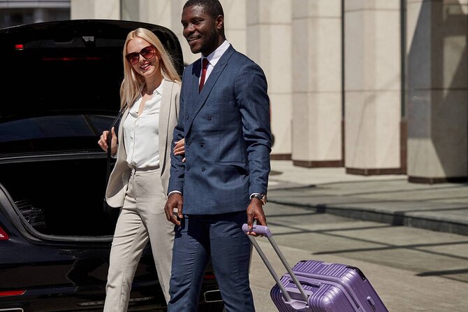 Private Departure Transfer: Ho Chi Minh City Hotels to Tan Son Nhat Airport - Pickup from your hotel: the part that decides whether you feel calm
