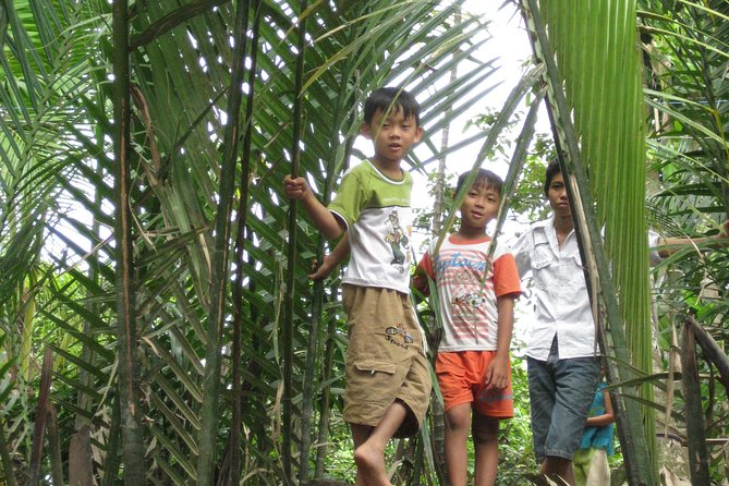 Private Insight Mekong Delta (Day Trip) - Ben Tre Family Visit: Mats, Fruits, and Tea Like a Real Neighbor