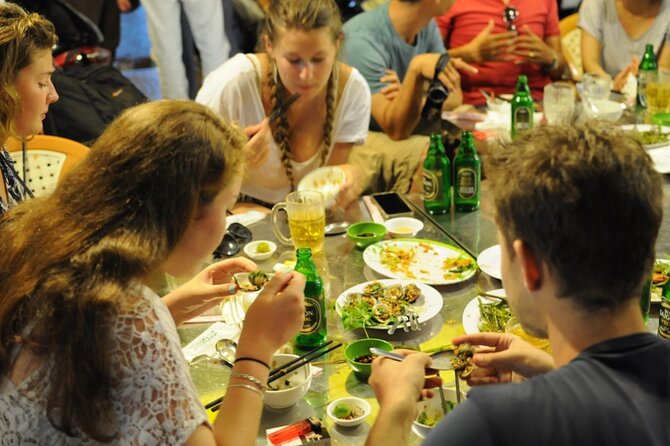 Private Jeep Tour Saigon by Night: Foodie & City Tour - Timing and Traffic: The One Thing You Can’t Control (So Plan for It)