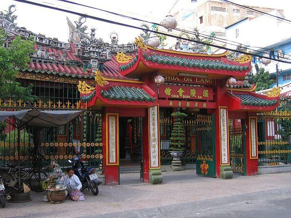 Private Local Food 4-hour Scooter Tour in Ho Chi Minh City - Key highlights I’d circle first