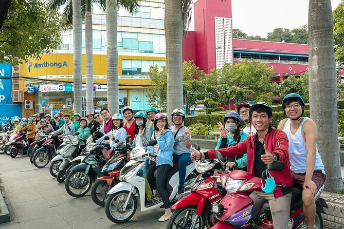 Private Local Food 4-hour Scooter Tour in Ho Chi Minh City - Saigon apartment life and Chợ Lớn Chinatown in one tour