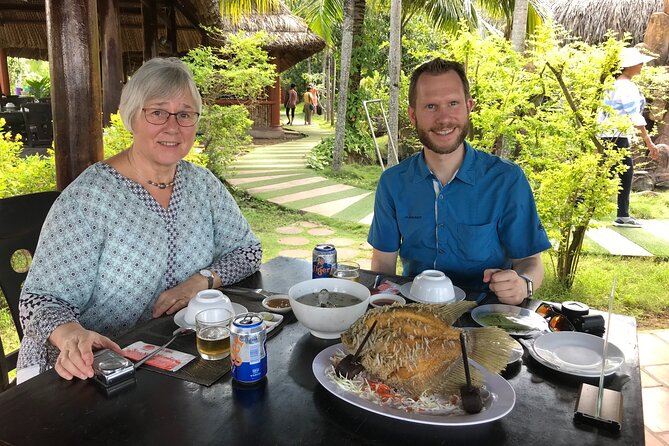 Private Tour: Best of Cu Chi Tunnels and Mekong Delta - Full Day - The Mekong Delta shift: My Tho by boat and slow time