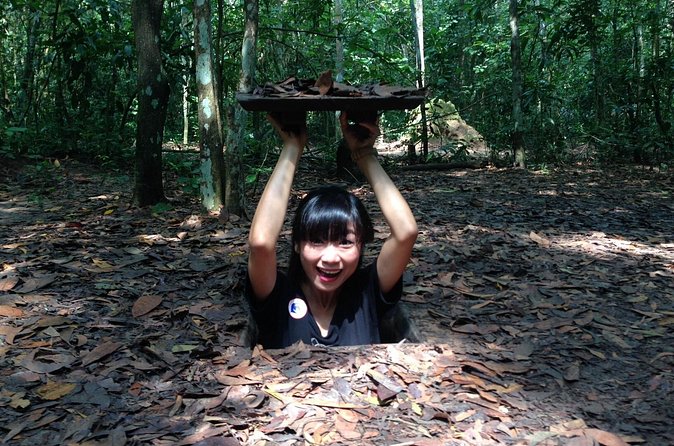 Private Tour: Cu Chi Tunnels and Cao Dai Temple - Cu Chi tunnels: the history lesson you can feel in your knees