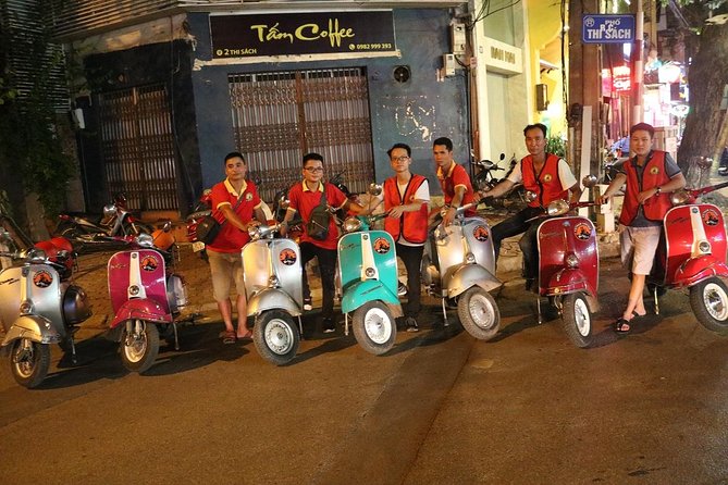 Saigon After Dark Vespa Street Food Tour + Live Music 4 hours - Price and logistics: what you’re really paying for