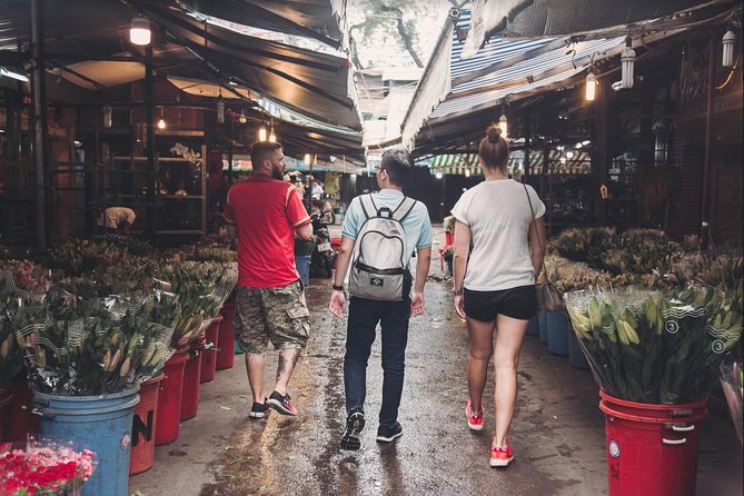 Saigon Authentic Walking Street Food Tour 12+ Tastings Included - What makes the guide matter so much here