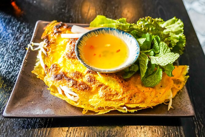 Saigon By Night and Vietnam Local Food on Motorbike - Your 6–9:30 ride plan: 7 stops, one evening of food