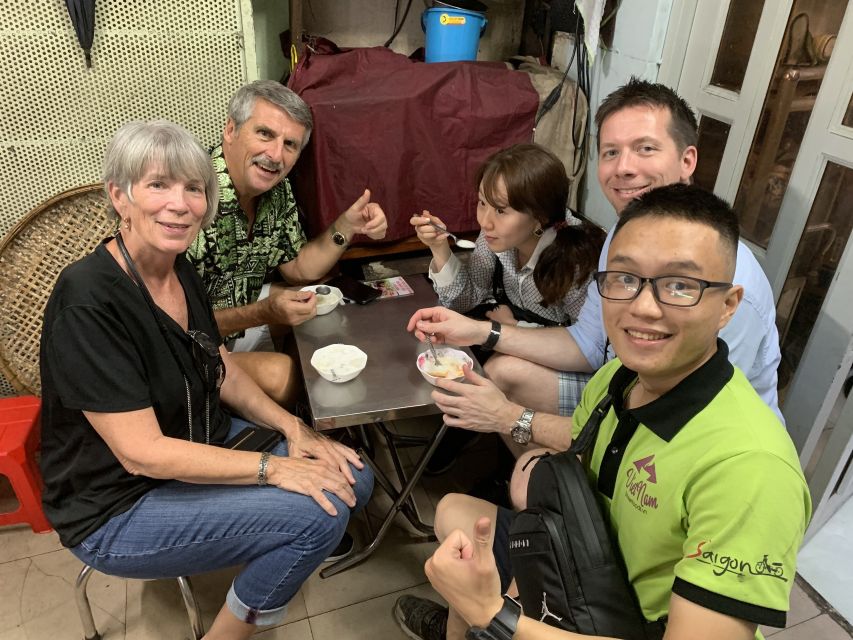 Saigon: City Unseen Highlights 2h Tour | Opt: Ao Dai Riders - Nguyen Hue Walking Street: Opera House and City Hall in one stretch