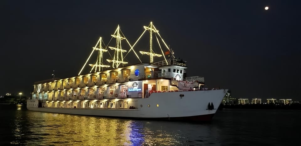 Saigon Dinner On Cruise Tour With Private Table - Dinner on a Private Table: What the Meal Experience Should Feel Like