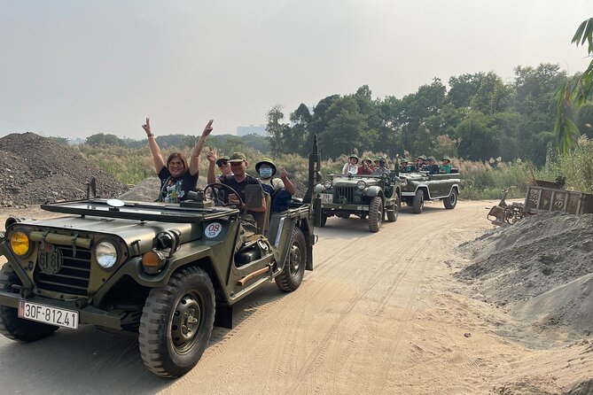 Saigon Jeep City Tour, Backstreet, Cultures hidden Gems 4 Hours - Stop 2: Independence Palace—history you can picture in 20 minutes