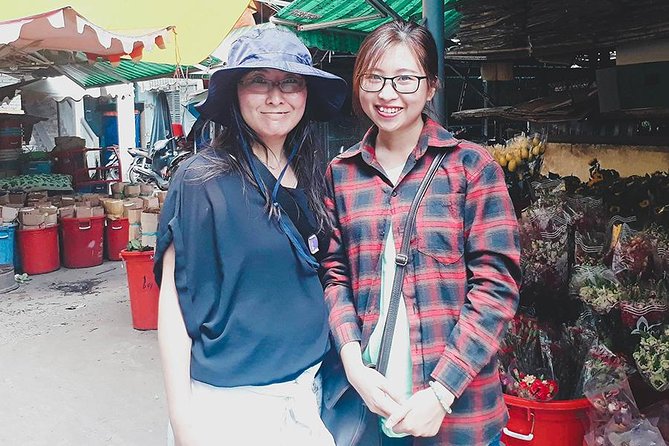 Saigon Night Sights & Local Food by Motorbike| Opt: Ao Dai Riders - Motorbike Basics: Helmets, Ponchos, and the Comfort Factor