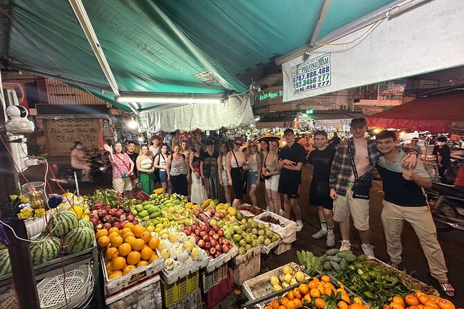 Saigon Night Walking Food Tour - 100% No Tourist - The 5:30 pm Start: A Night Plan That Keeps You Eating (and Walking)