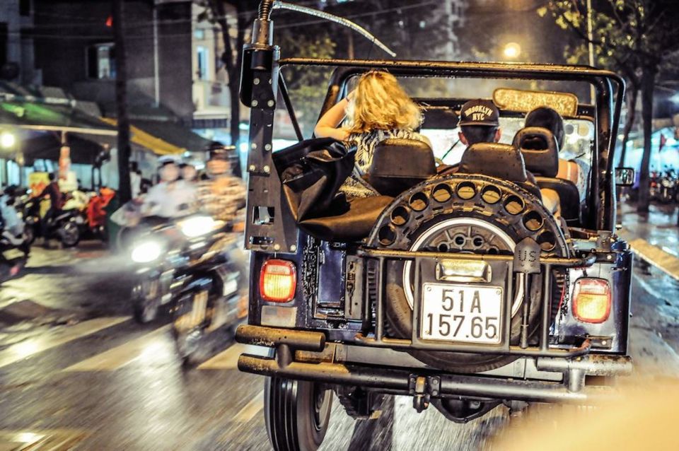 Saigon: Private Food Tour Discovery & City Tour by Jeep - French Colonial Landmarks Under Night Lights