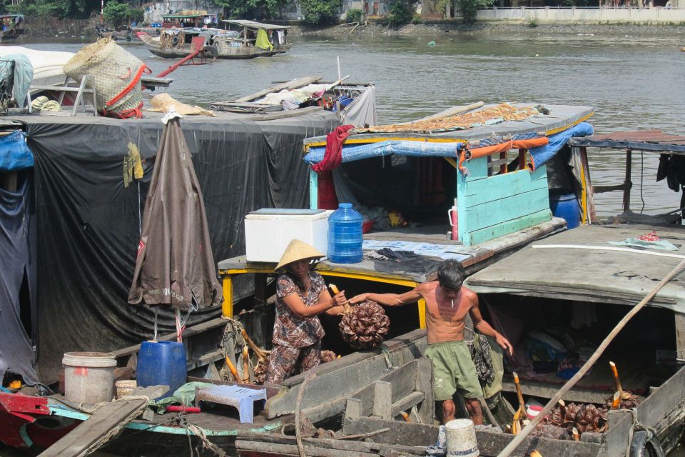 Saigon Slum Tour with Motorbike - Districts 5 to 7 by the River: A Different Kind of Life