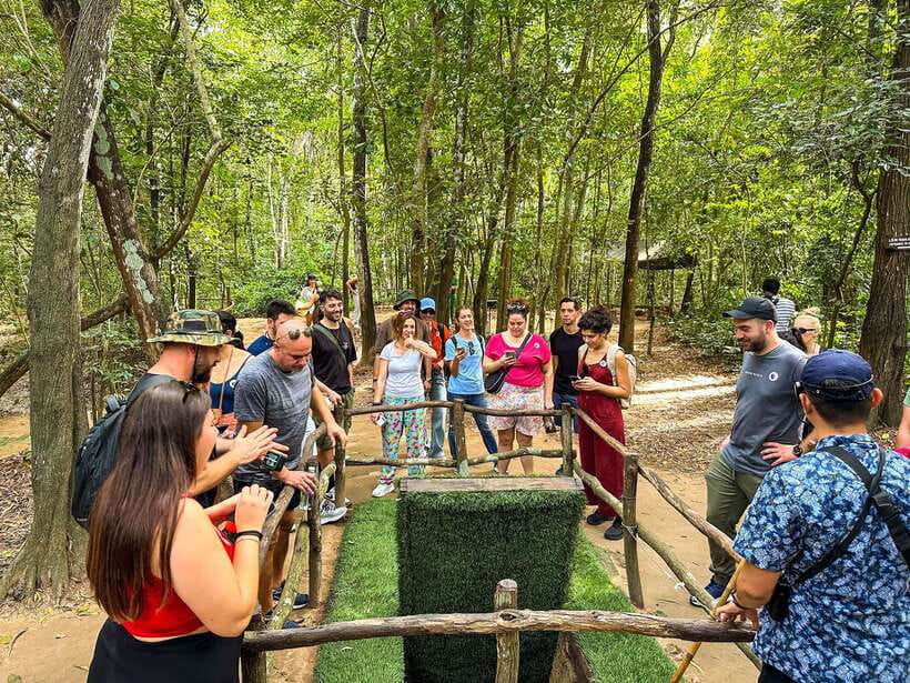 Small Group Tour: Ho Chi Minh City and Cu Chi Tunnels - Pace, timing, and the traffic problem on the return