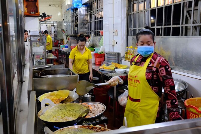 Super Niche Walking Street Food Tour in Ho Chi Minh City - The Saigon Beer Part: When to Sip and When to Save Room