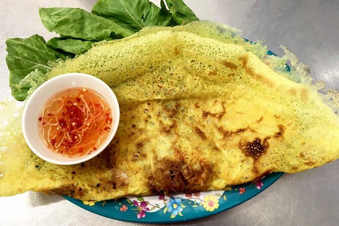 The Coolest Vegan Food Tour by Motorbike in Ho Chi Minh City - Ho Thi Ky Flower Market: where street food meets a flower giant