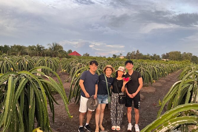 VIP Mekong Delta Adventure Cycling & Kayaking - Private Day Trip - Lunch at the Right Time: Included Meal and Vegan Options